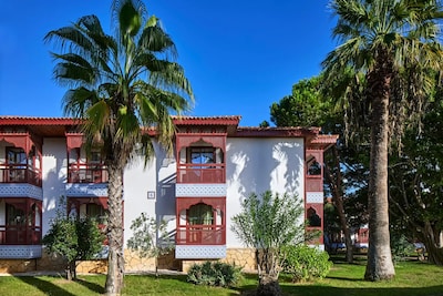 Ali Bey Club Hakkında